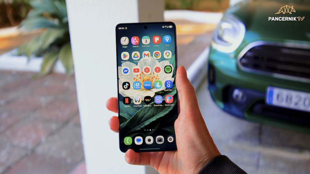 Apple tanieje, Chińczyk szaleje. Czy to najgorszy rok dla smartfonów?